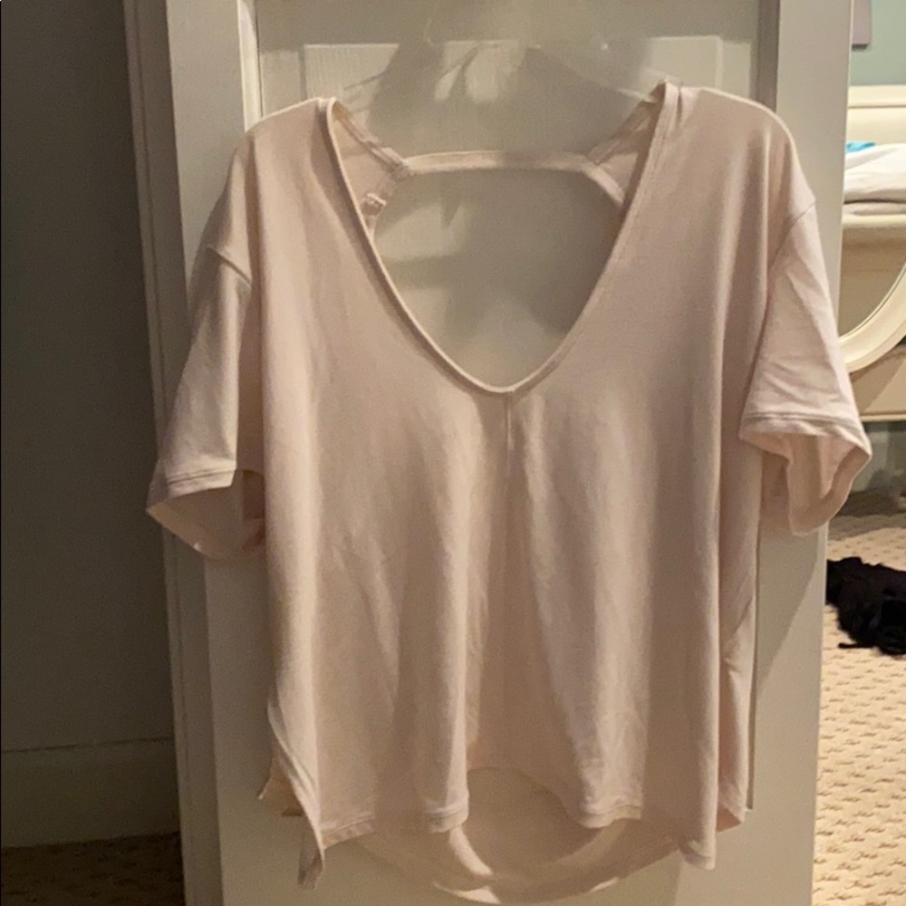 women’s tee shirt